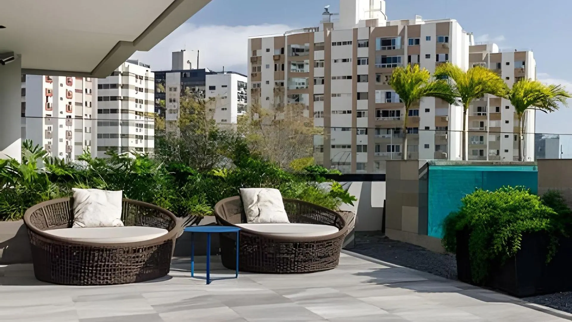 Studio 7 Ed. Milano_Bela Vista Mar Florianópolis