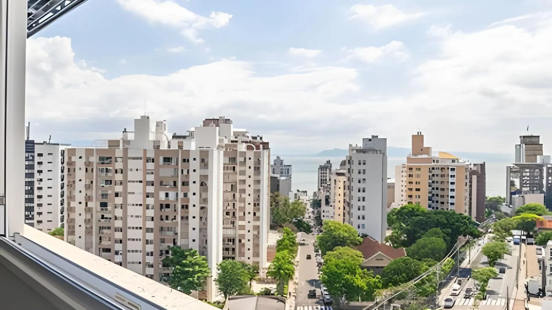 Studio 7 Ed. Milano_Bela Vista Mar Florianópolis